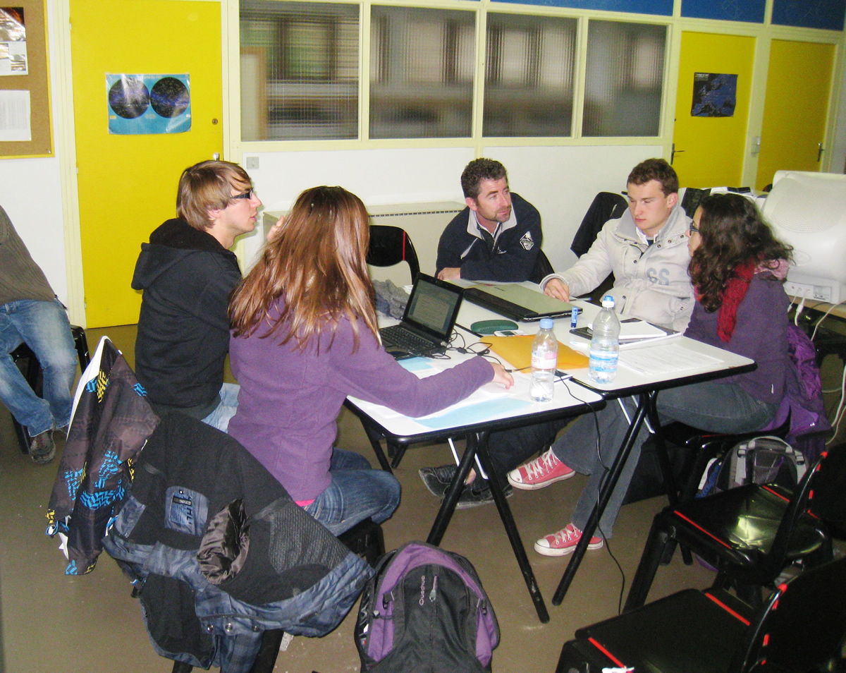 Travail en salle des étudiants